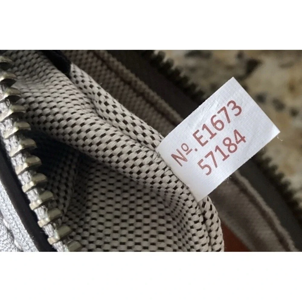 Coach 1941 Studded Grey Leather Wristlet Pouch Style‎ 57184 Gunmetal